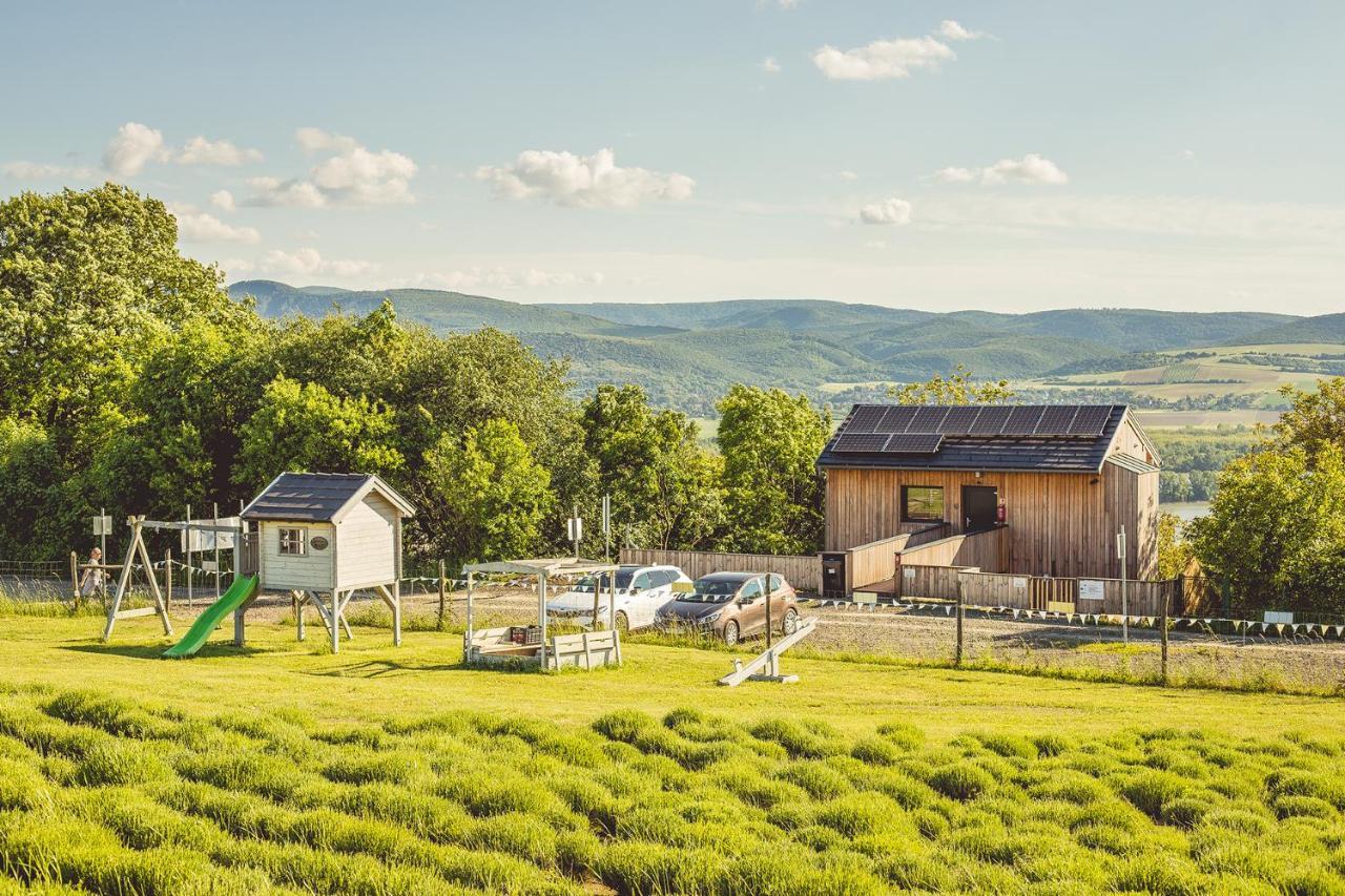 Natura Hill Panzio & Slow Food Fine Bistro Hotel Zebegény Eksteriør billede